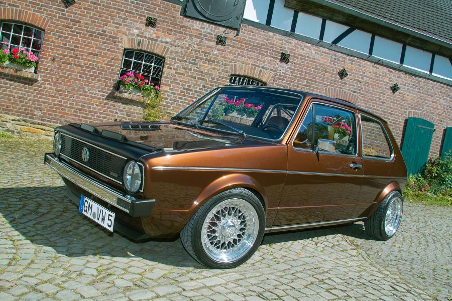  Volkswagen Golf Chocolate Brown 1983 года  (фото 19 из 21)